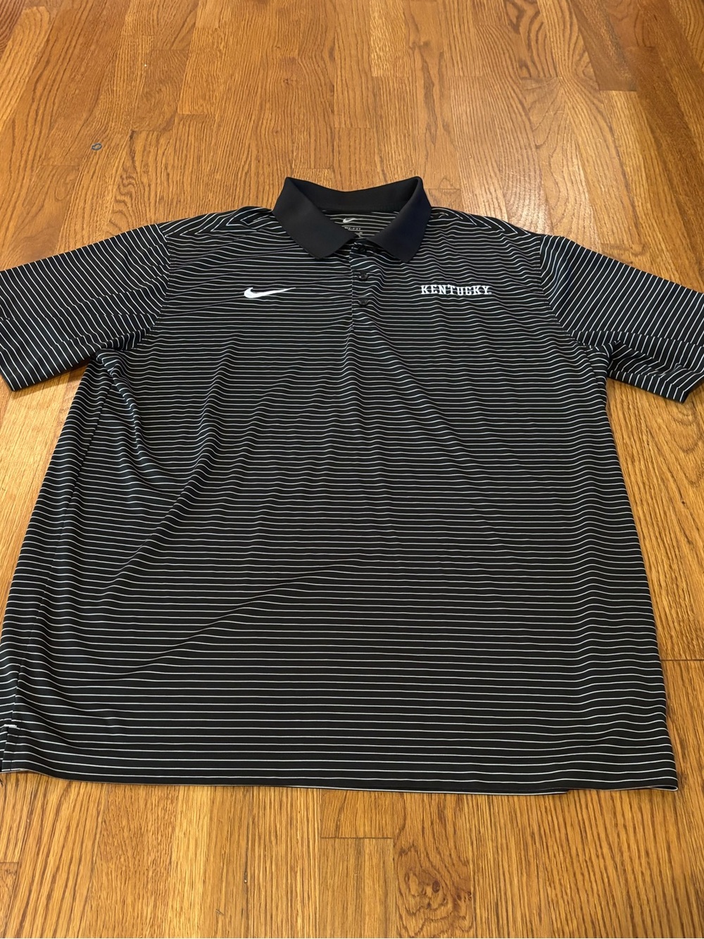 University of Kentucky Nike Black Striped Polo Shrt.